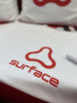 firemní trička Surface